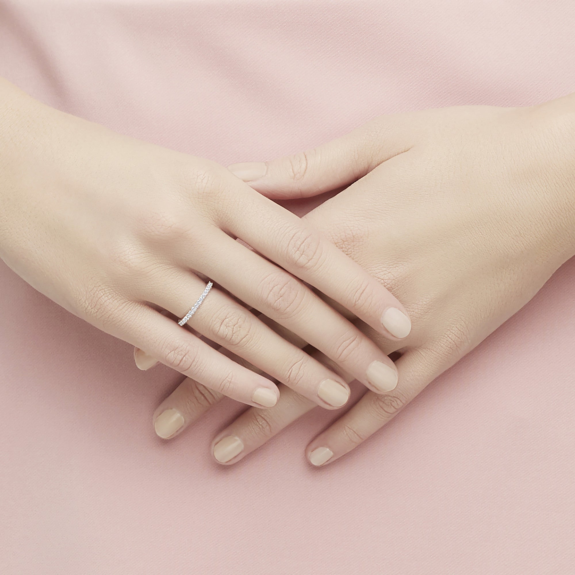 46665184903419,46665184936187,46665184968955