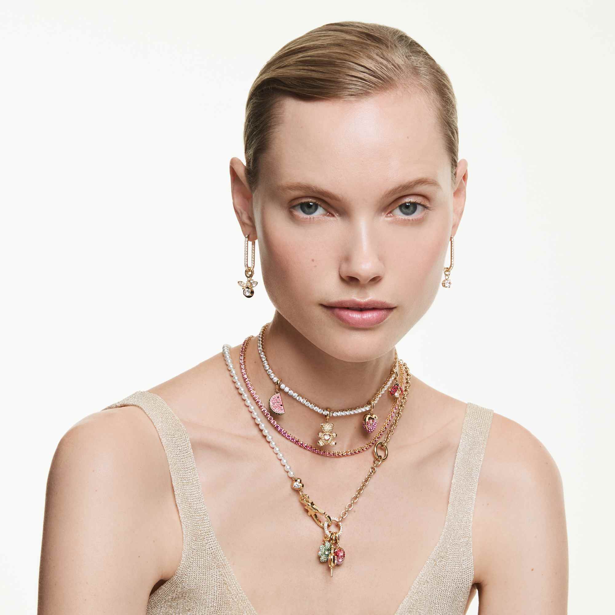 Idyllia Charm, Karışık Kesim, Ayıcık, Sarı Altın Rengi Kaplama