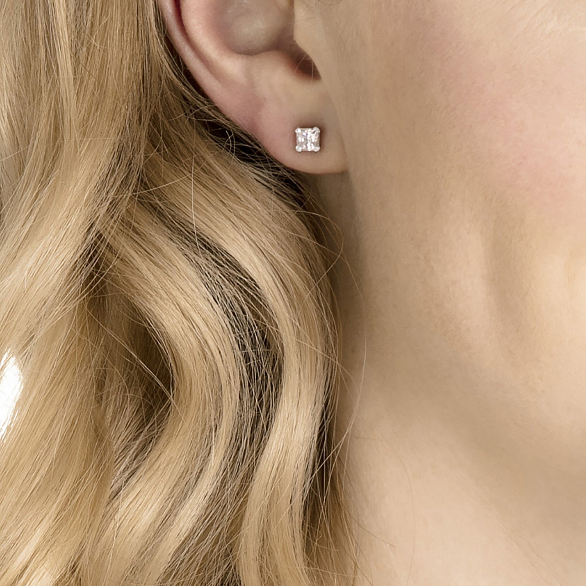 Angelic Stud Küpe, Square Cut, Beyaz, Rodyum Kaplama