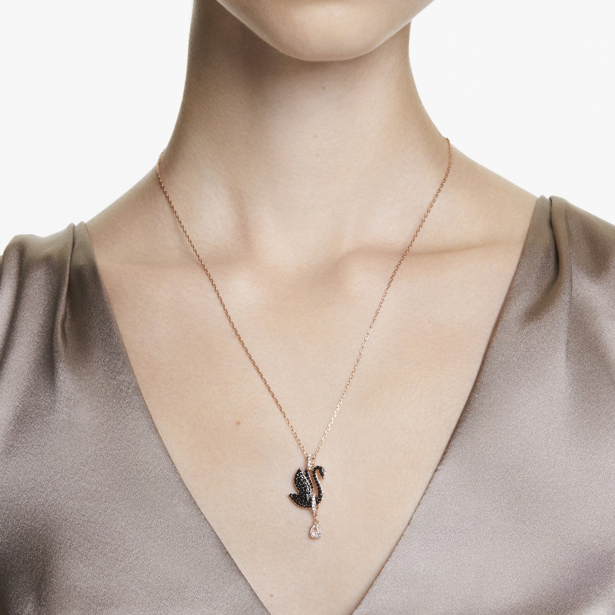 Swarovski Swan Kolye, Kuğu, XS, Siyah, Pembe Altın Rengi Kaplama
