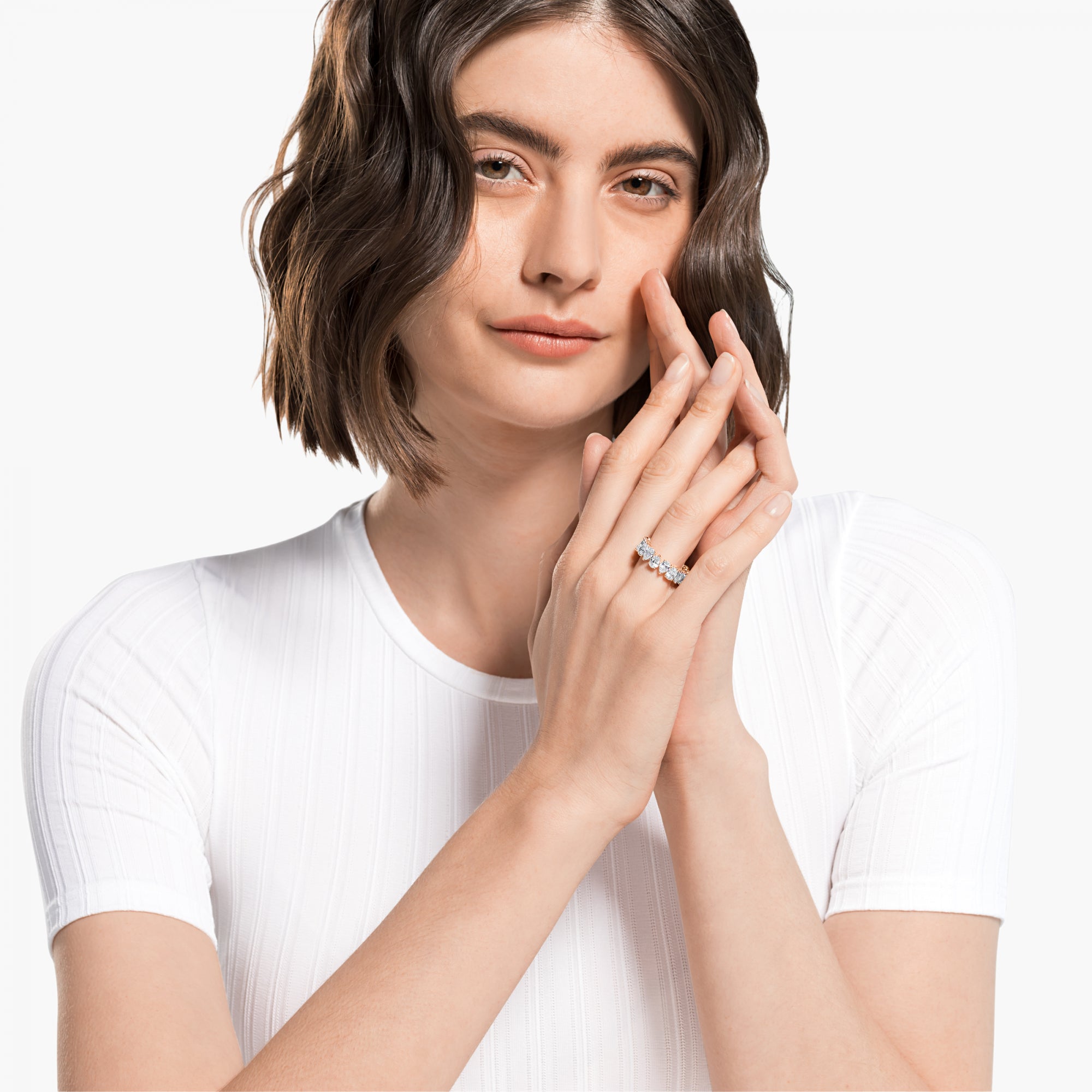 44014670872827,44014670905595,44014670938363,46666451714299,44014671003899