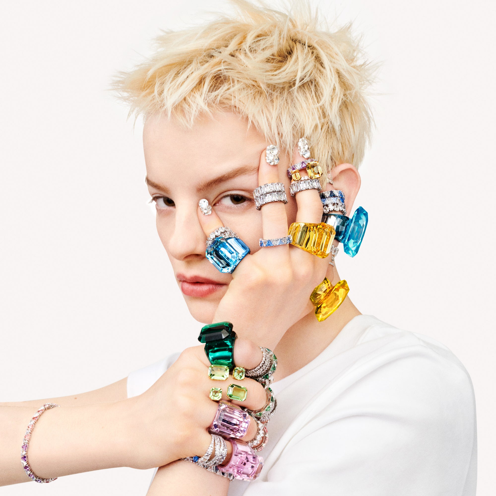 44014938751227,44014938783995,46590601199867,46590601232635