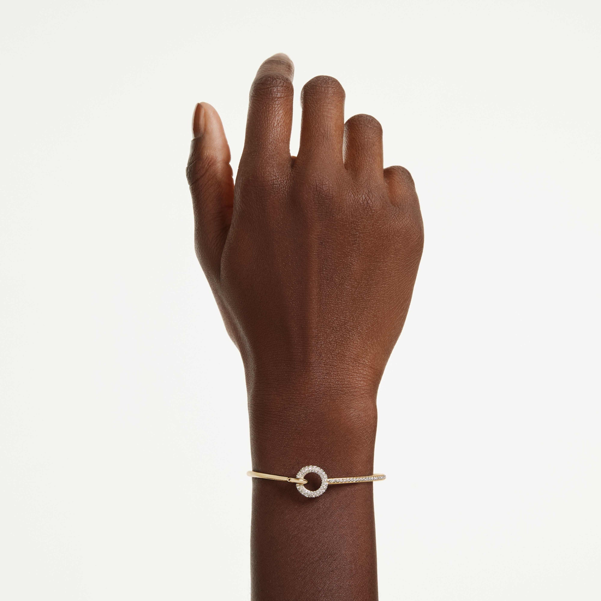 Dextera Bangle Bileklik, Yuvarlak Kesim, Beyaz, Sarı Altın Rengi Kaplama